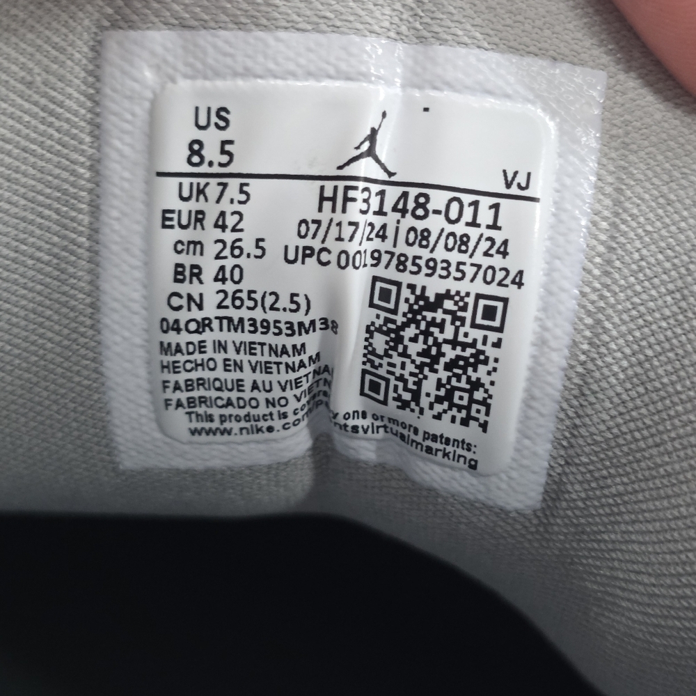 Air Jordan Mens 1 SE Low Patent Cool Grey White Sneakers Shoes HF3148-011 Sz 8.5 - Picture 13 of 13